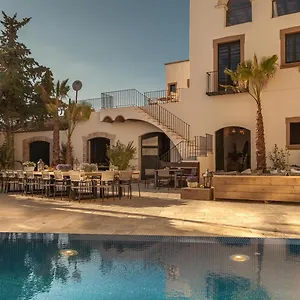 https://masia-victoria-luxe-private-manor.catalonia-hotels.com