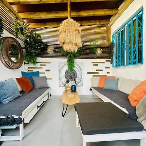 https://casa-una.tenerifehoteles.net